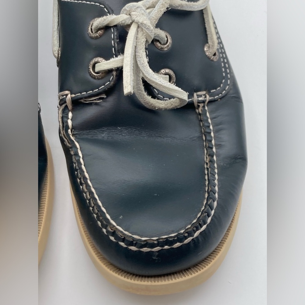 L.L. Bean Women's Navy Leather Slip on Boat Loafers Shoes Size 9 - Picture 9 of 11